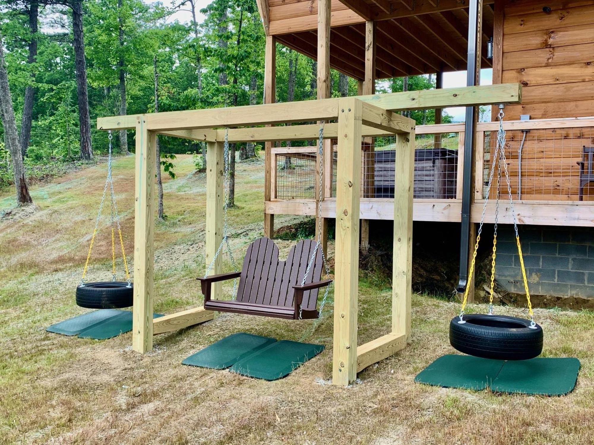 Treetop Treasure Sevierville Exterior photo